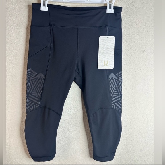 Lululemon Stash It Crop high rise leggings Black size 8 - Picture 1 of 4